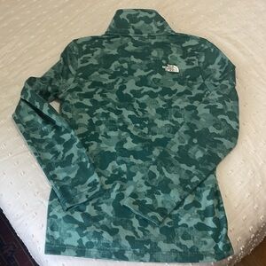 The North Face camouflage half zip pull over